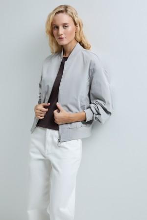 бомбер фотография