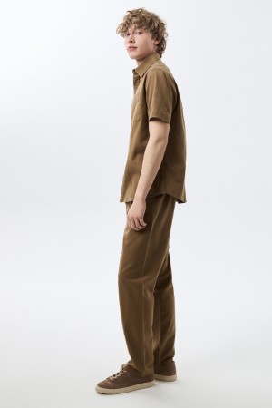 брюки из хлопка фотография