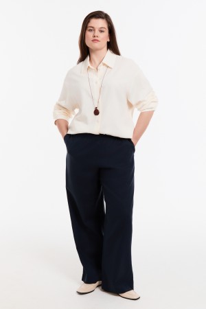 брюки из вискозы и льна фотография