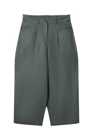 брюки изо льна фотография