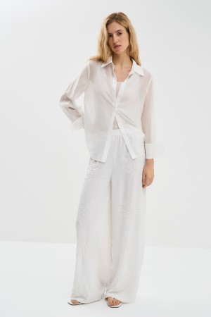 брюки с вышивкой - женские брюки пластиковые 