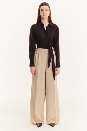 брюки фотография