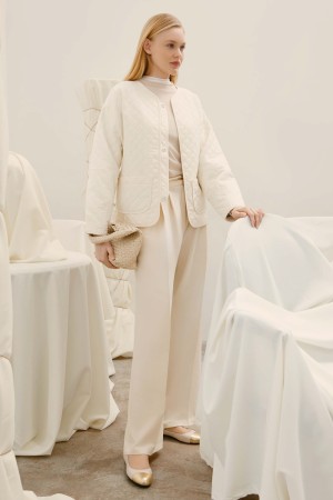 брюки фотография