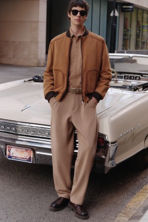 брюки фотография