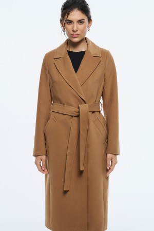 демисезонное пальто фотография