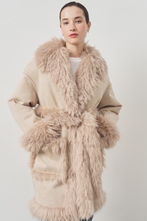 дубленка из искусственного меха с поясом фотография