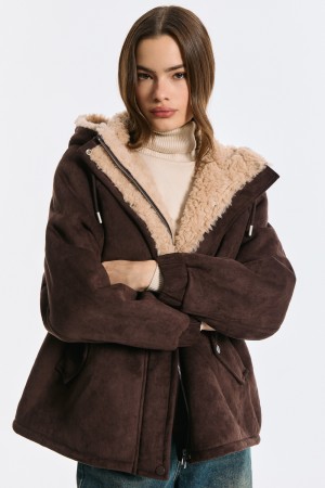 дубленка из искусственного меха фотография