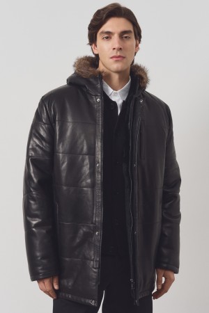 дубленка из овчины и натуральной кожи фотография