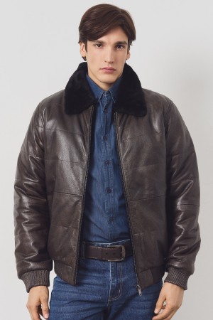 дубленка из овчины и натуральной кожи фотография