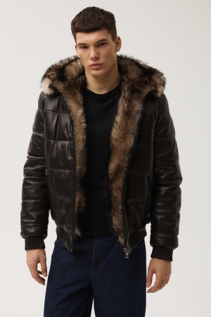 дубленка из овчины и натуральной кожи фотография