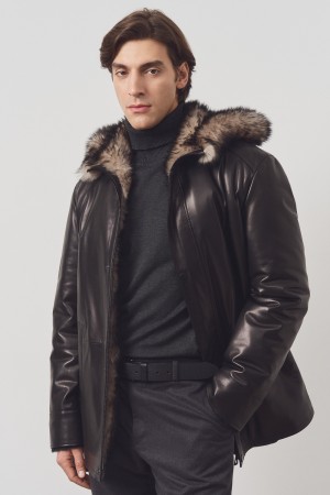 дубленка из овчины и натуральной кожи фотография