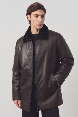 дубленка из овчины и натуральной кожи фотография