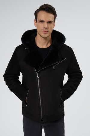 дубленка из овчины с капюшоном фотография