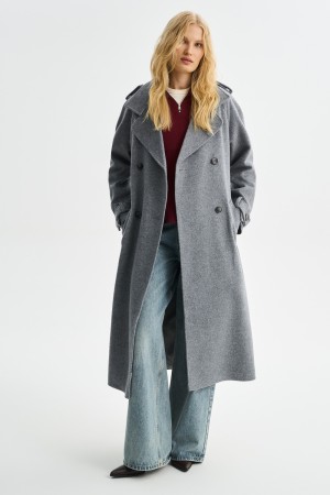 двубортное пальто из шерсти фотография