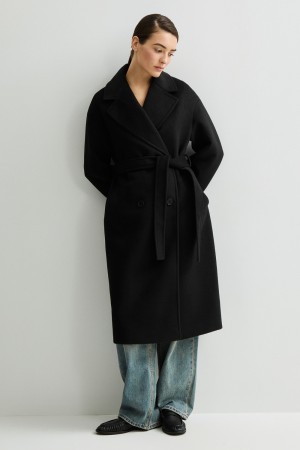 двубортное пальто с поясом фотография
