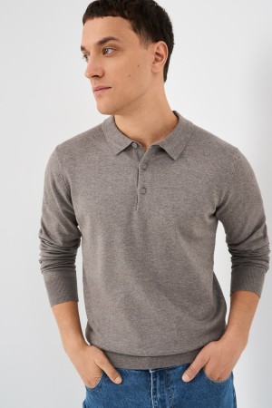 джемпер-поло фотография