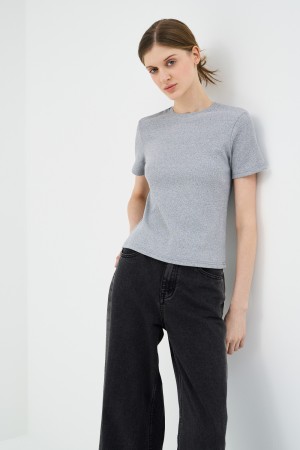 футболка из хлопка фотография