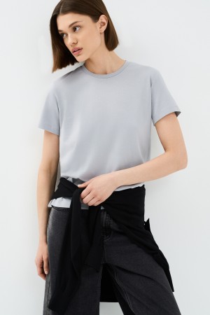 футболка из хлопка фотография