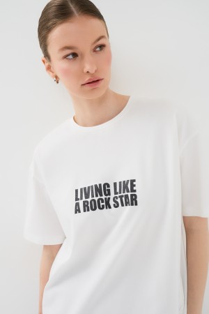 футболка из хлопка фотография