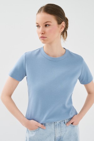 футболка из хлопка фотография