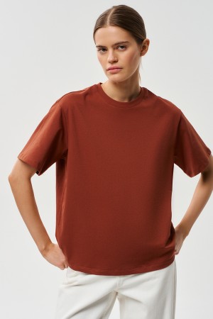 футболка из хлопка фотография