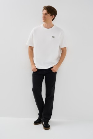 футболка оверсайз фотография