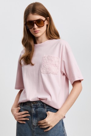 футболка с декором - женская одежда снежная королева 