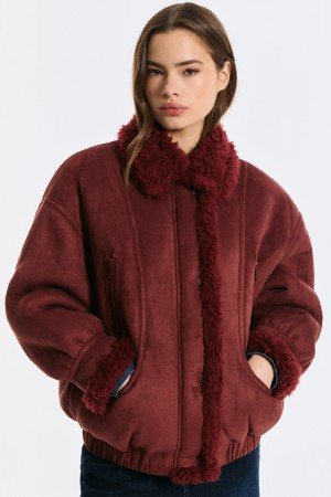 комбинированный бомбер из шерсти фотография