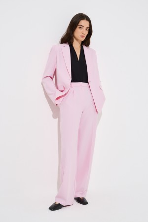 костюмные брюки фотография