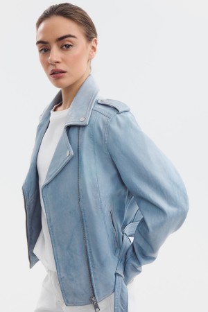 косуха из натуральной кожи - женские куртки и пуховики голубые 