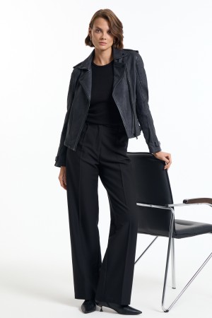 косуха из натуральной кожи - женская верхняя одежда приталенная 