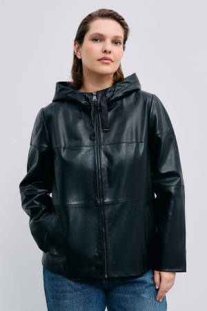 куртка из натуральной кожи с капюшоном фотография