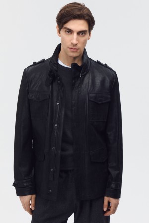 куртка из натуральной кожи фотография