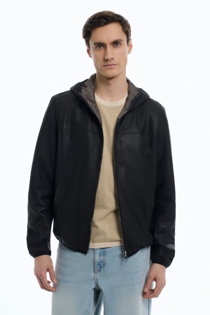 куртка из натуральной кожи фотография