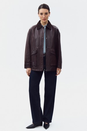 куртка из натуральной кожи фотография