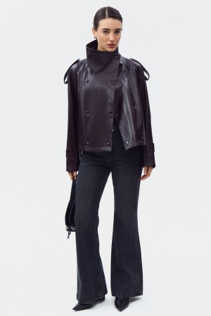 куртка из натуральной кожи фотография