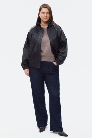 куртка из натуральной кожи фотография