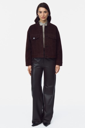 куртка из натуральной замши фотография