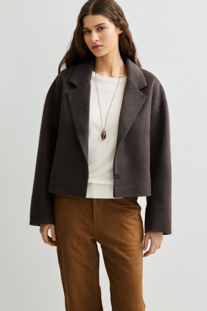 куртка из пальтовой ткани фотография