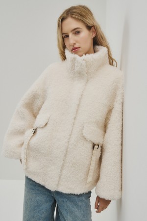 куртка из шерсти фотография