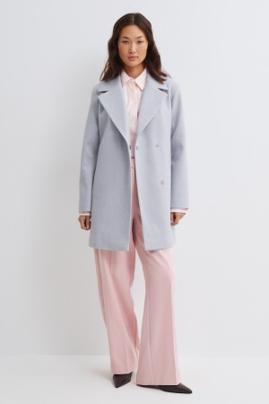 пальто с поясом фотография