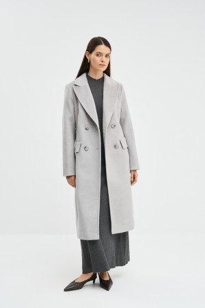 пальто с поясом фотография