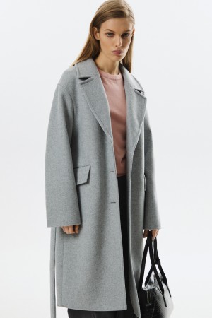 пальто с поясом фотография