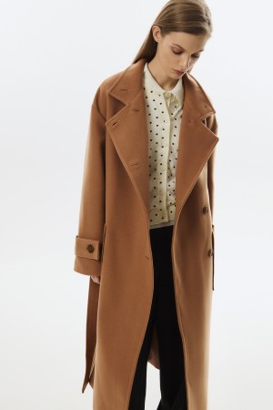 пальто с поясом фотография