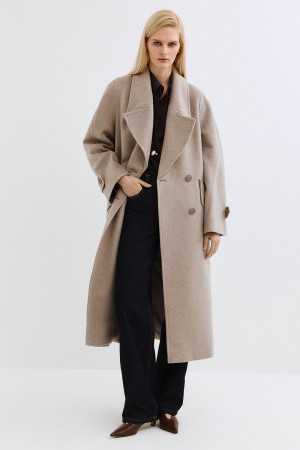 пальто с поясом фотография