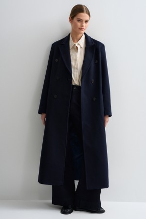 пальто с поясом фотография