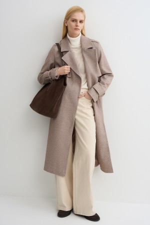 пальто с поясом фотография