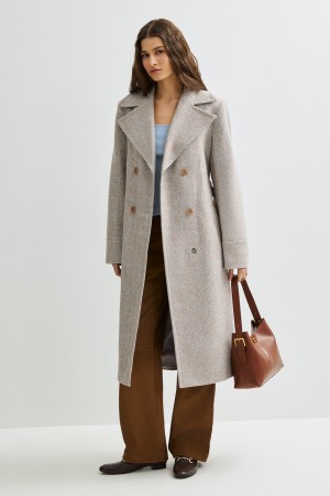 пальто с поясом фотография