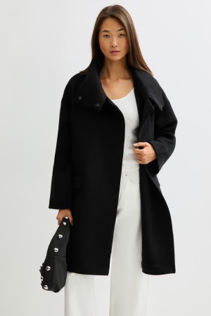 пальто с поясом фотография