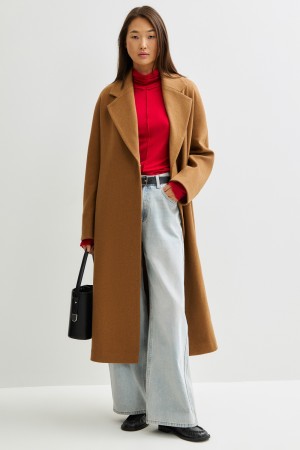 пальто с поясом фотография